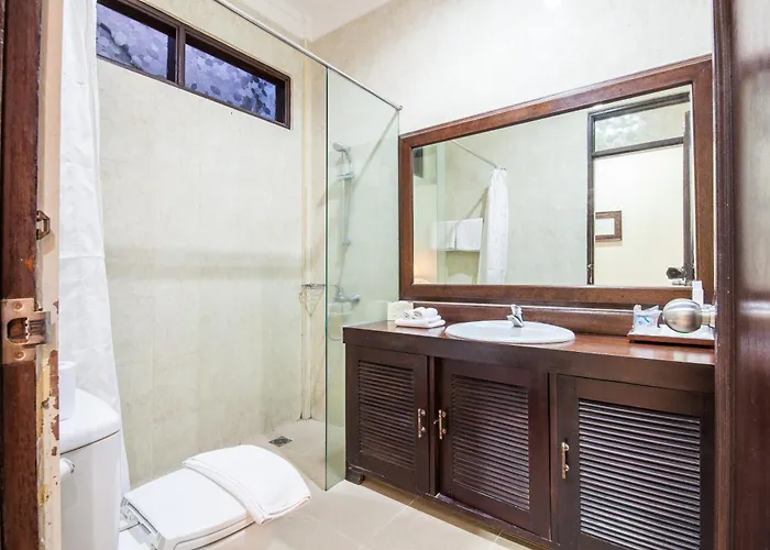 Front Danau Tamblingan St Bali 3*